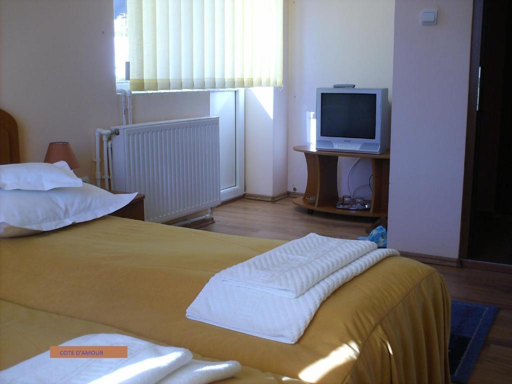 Pension Cote D'Amour Moieciu de Jos Pokoj fotografie