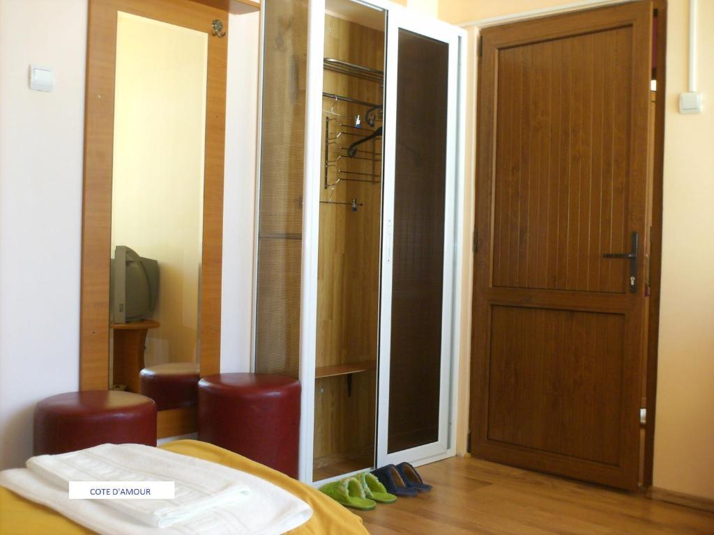 Pension Cote D'Amour Moieciu de Jos Pokoj fotografie
